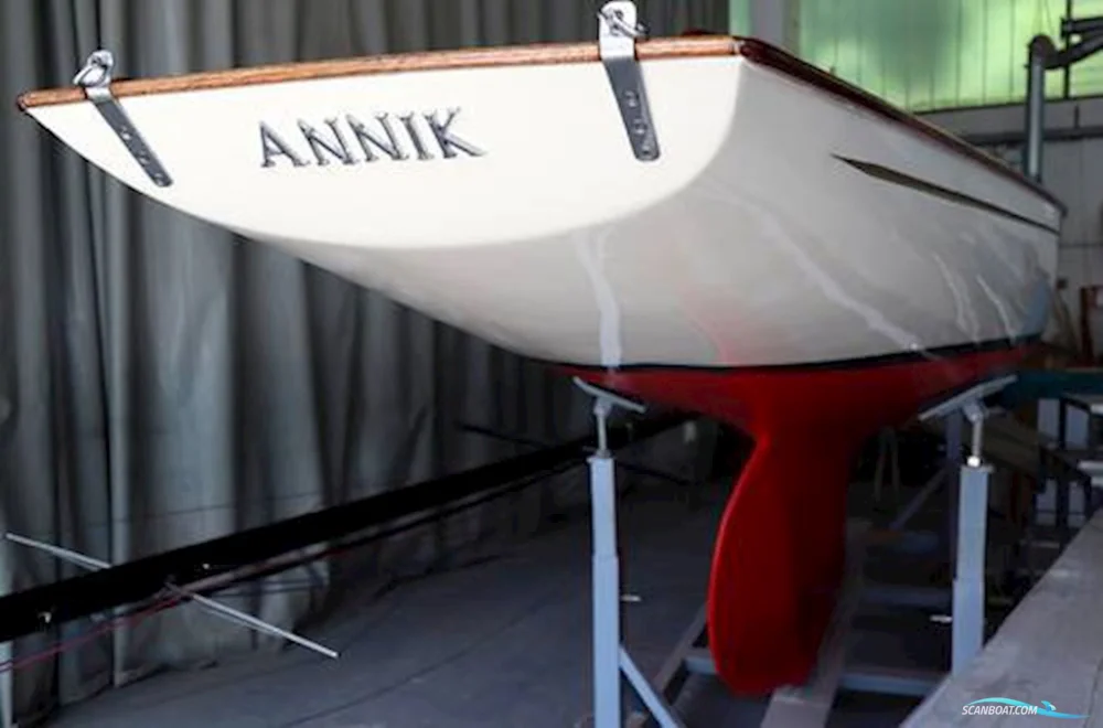 BoatPhoto.alt