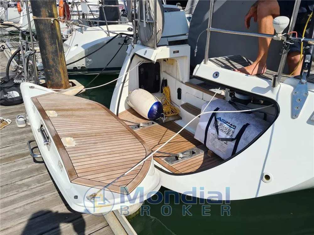BoatPhoto.alt