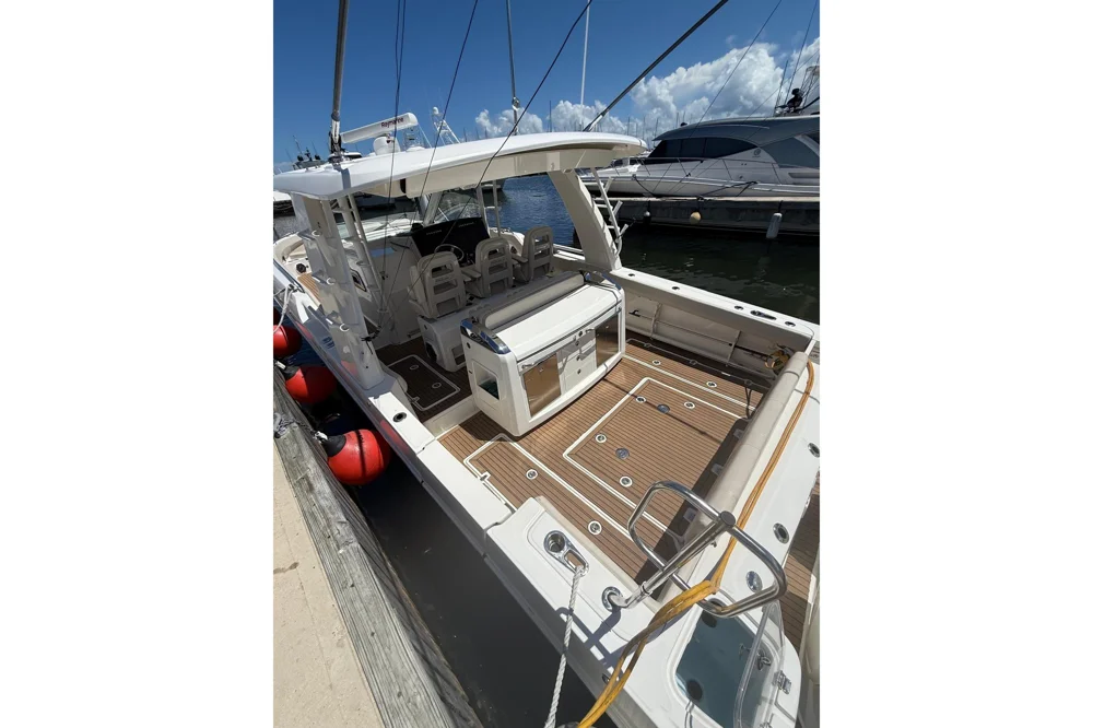 BoatPhoto.alt
