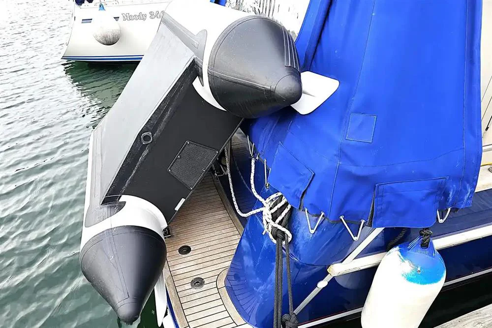 BoatPhoto.alt