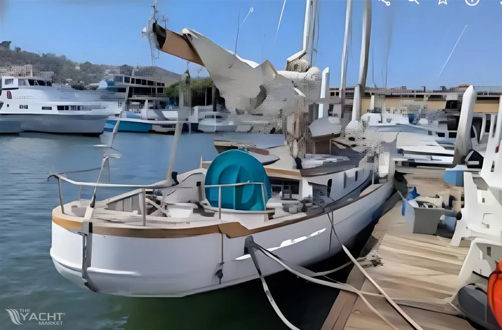 BoatPhoto.alt