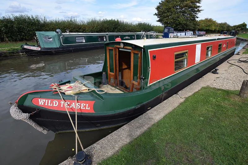 BoatPhoto.alt
