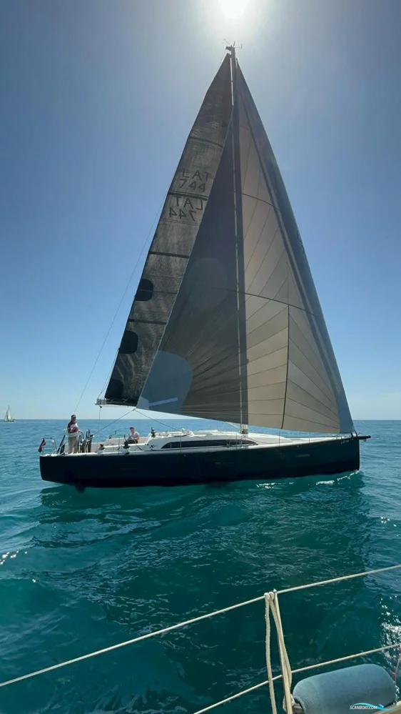 BoatPhoto.alt