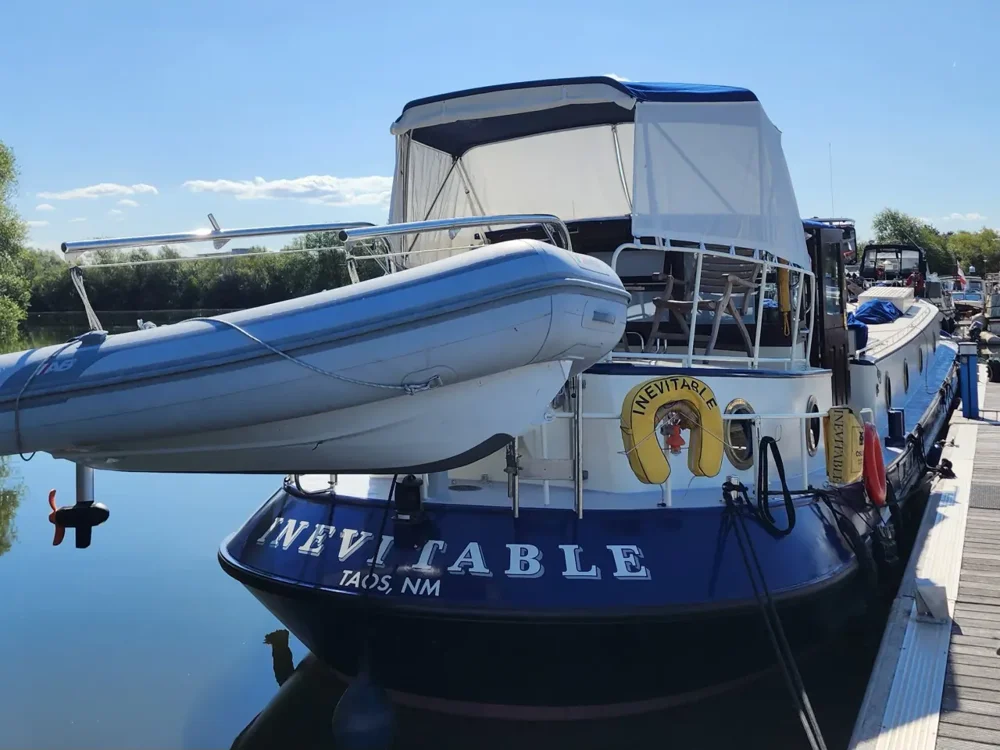 BoatPhoto.alt