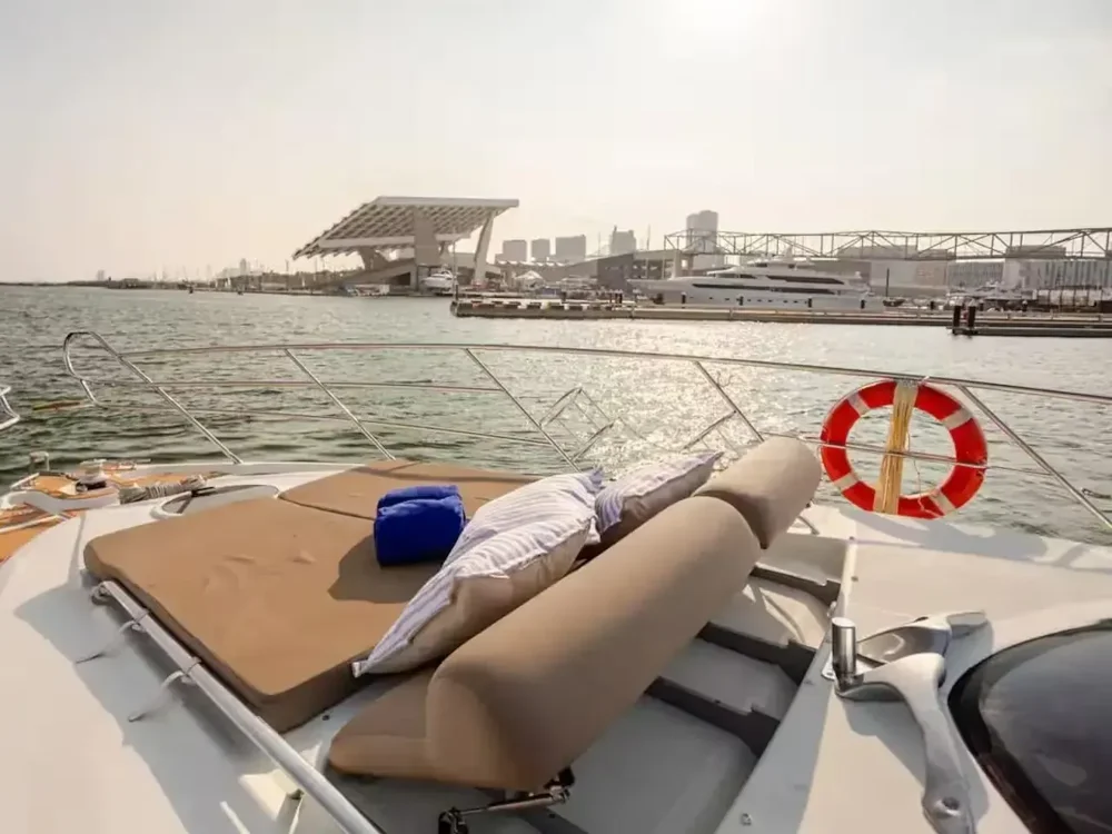 BoatPhoto.alt