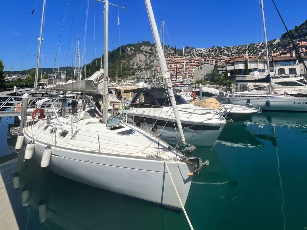 1998 Beneteau FIRST 36S7 for sale in Adria, Italy