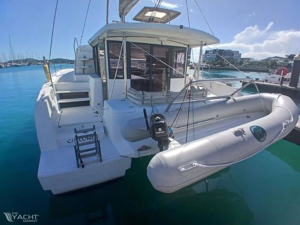 BoatPhoto.alt