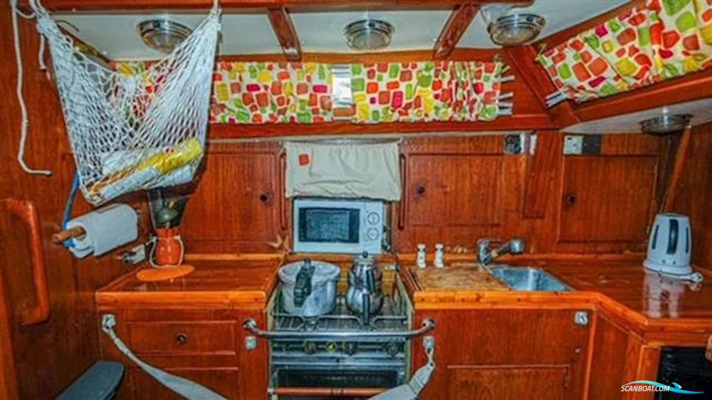 BoatPhoto.alt