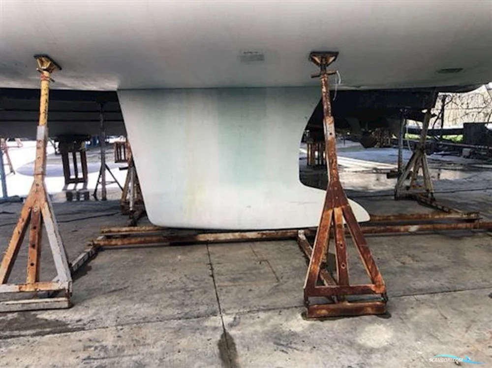 BoatPhoto.alt