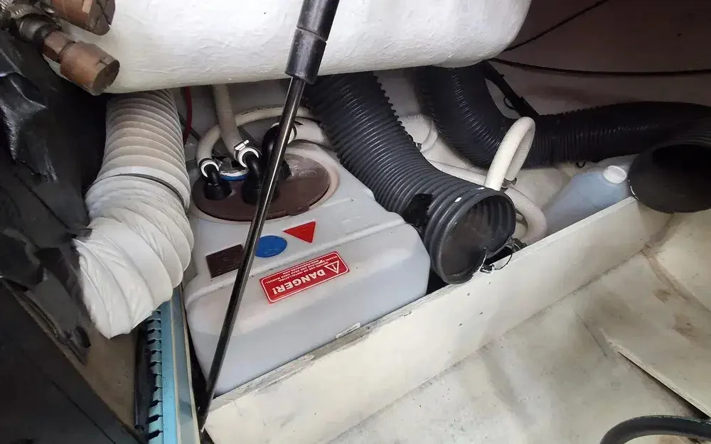 BoatPhoto.alt
