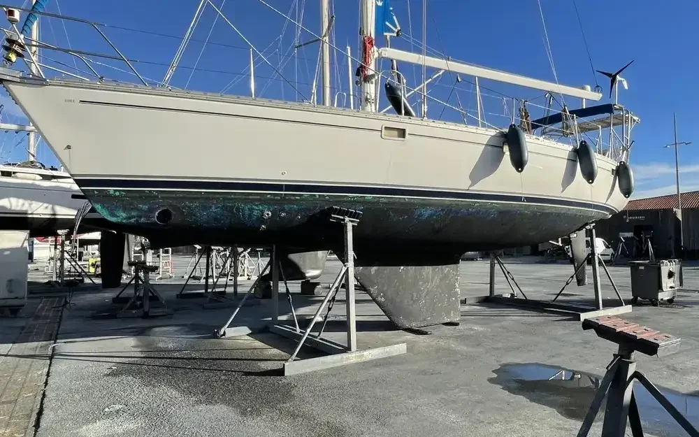 BoatPhoto.coverAlt