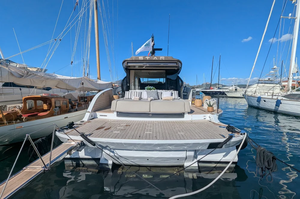 2026 Azimut Seadeck 6 for sale in Porto Rotondo, Italy, photo 5 of 5