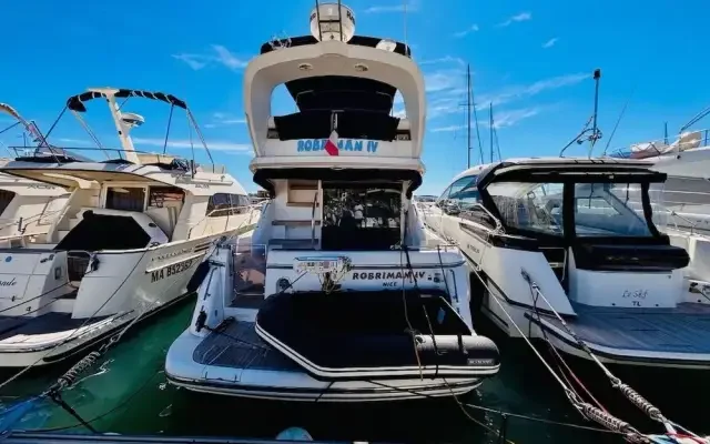 BoatPhoto.alt