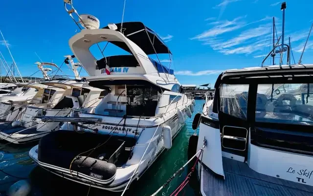 BoatPhoto.alt