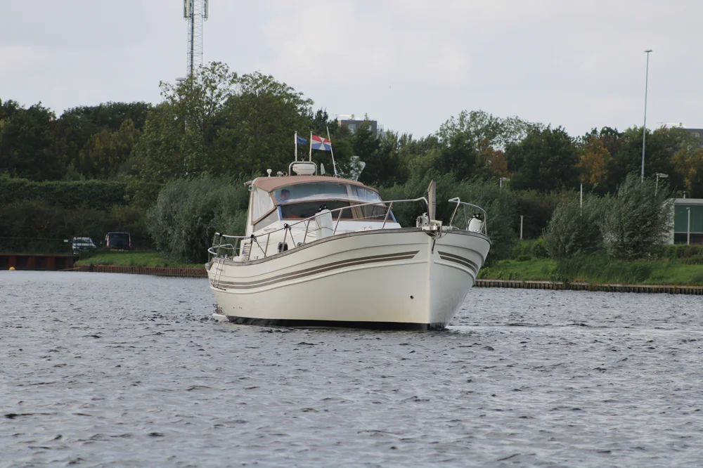 BoatPhoto.alt