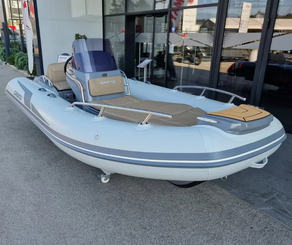 BoatPhoto.alt