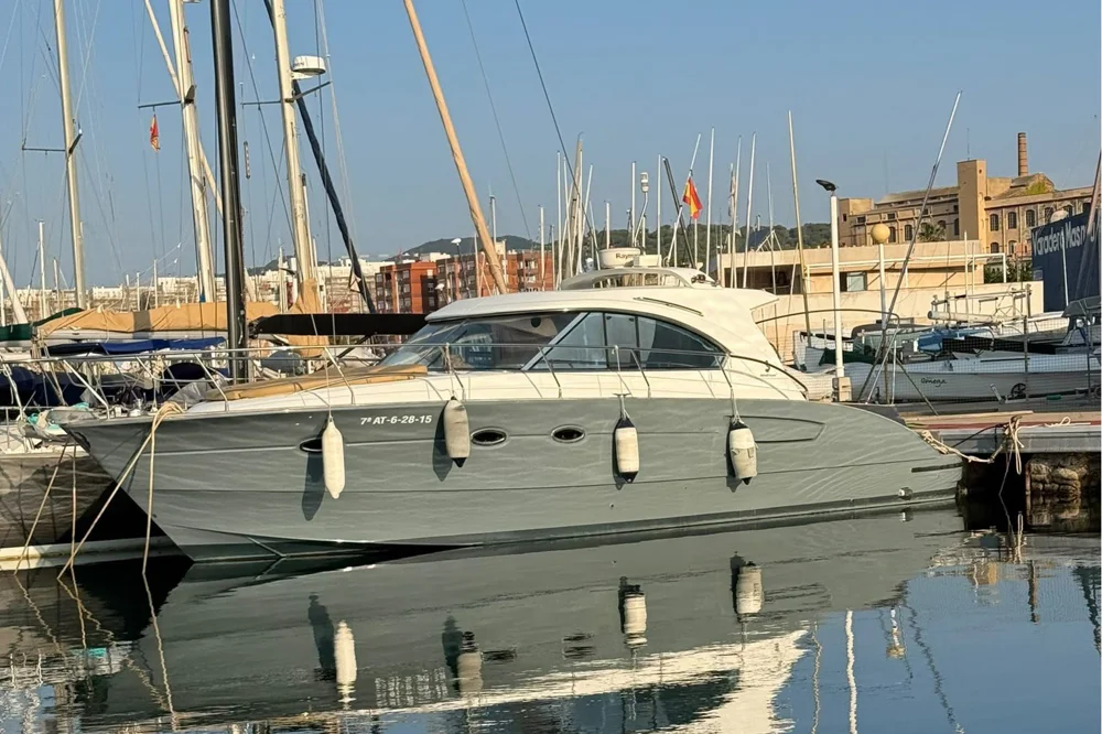 BoatPhoto.alt