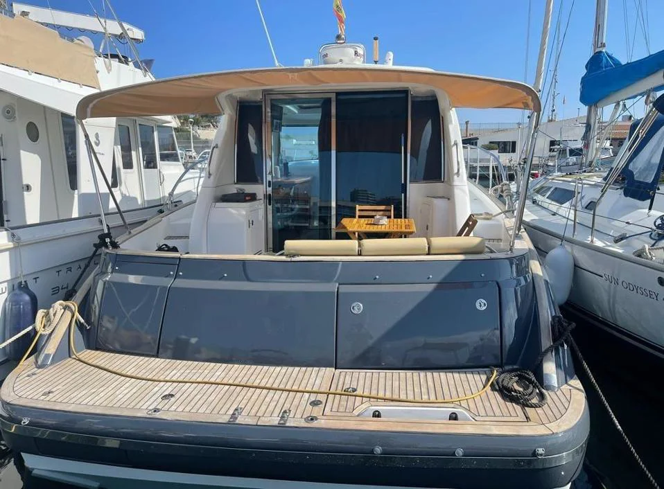 BoatPhoto.alt