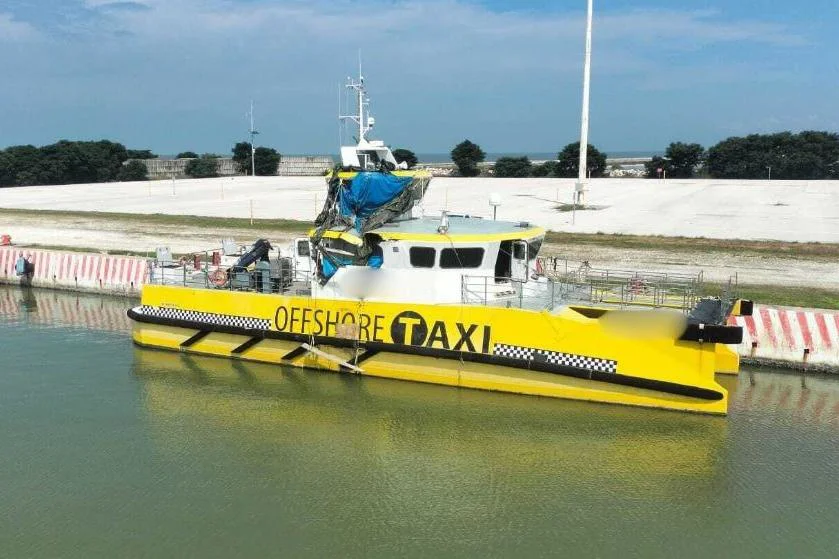BoatPhoto.alt