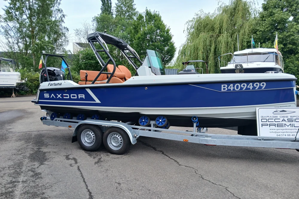 BoatPhoto.coverAlt