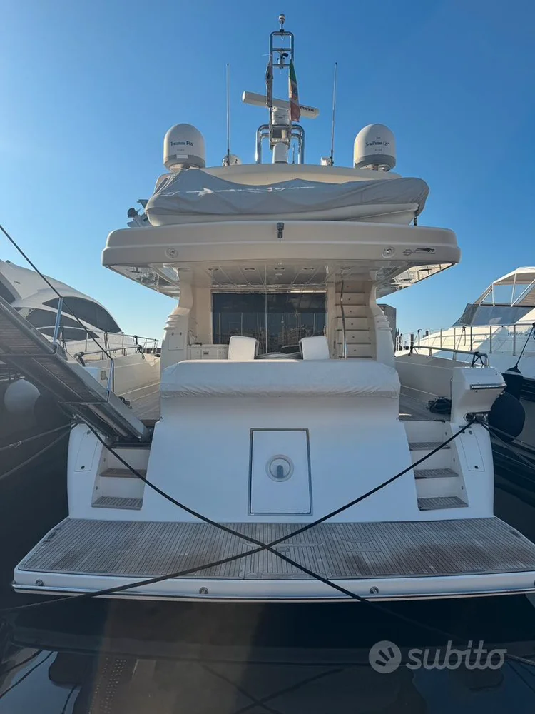 BoatPhoto.alt