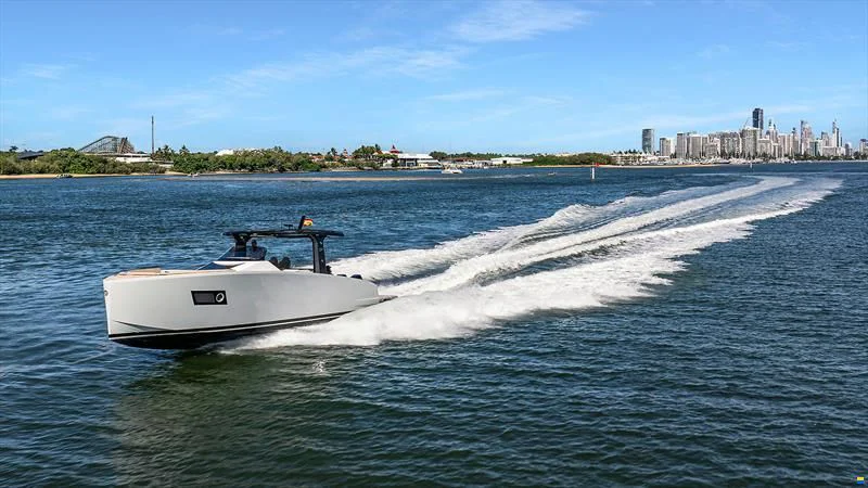 BoatPhoto.coverAlt