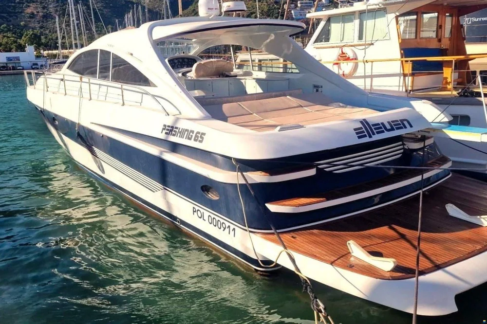 BoatPhoto.alt