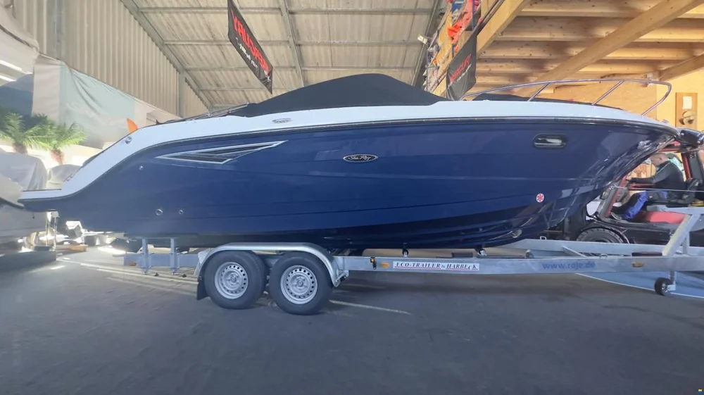 BoatPhoto.coverAlt
