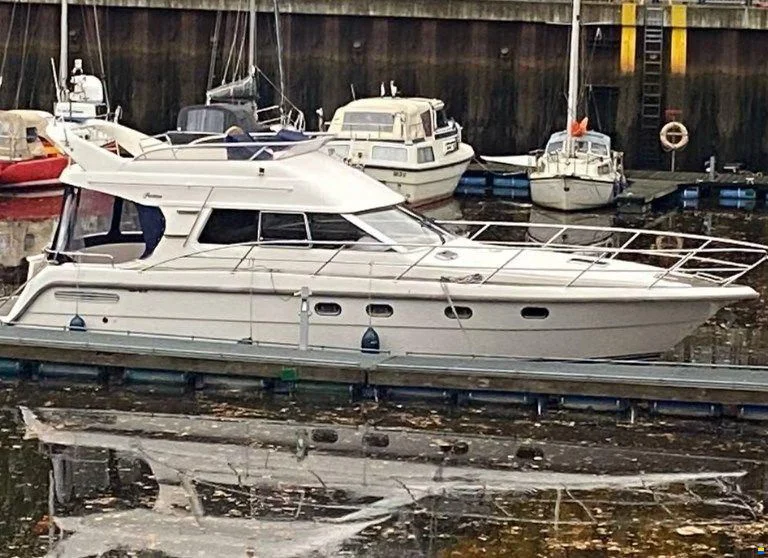 BoatPhoto.alt