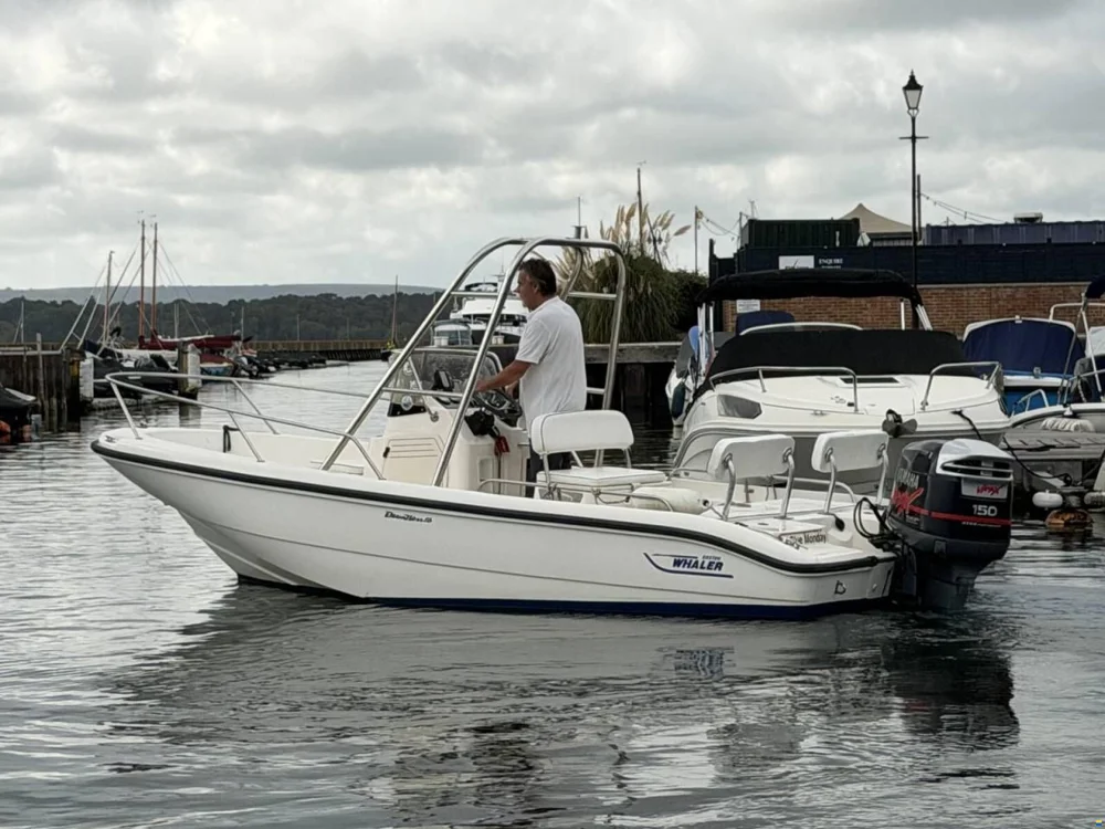 BoatPhoto.alt