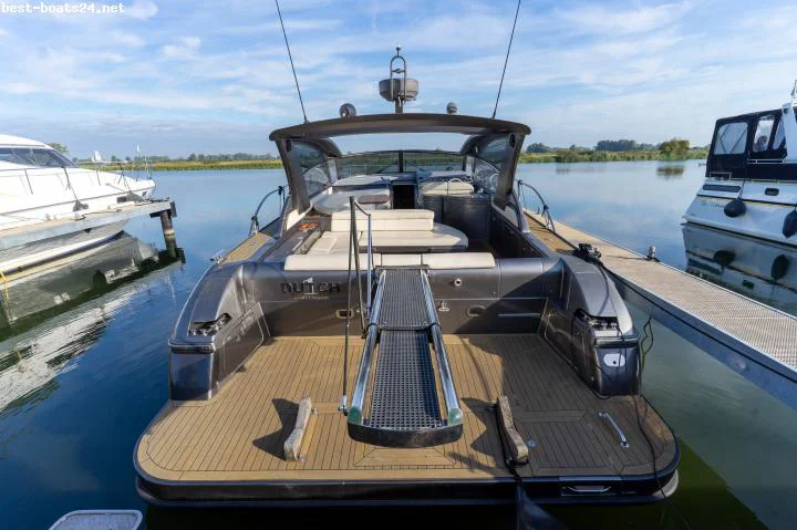 BoatPhoto.alt