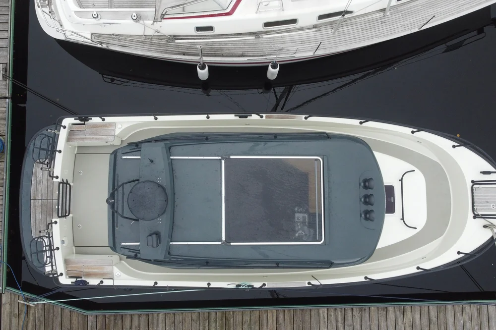 BoatPhoto.alt
