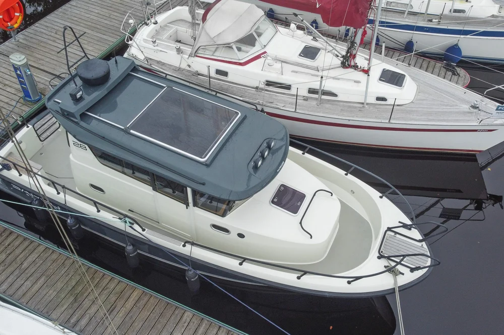 BoatPhoto.alt