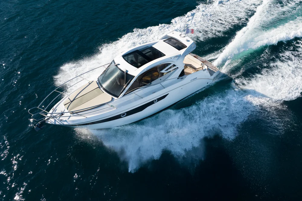 BoatPhoto.coverAlt