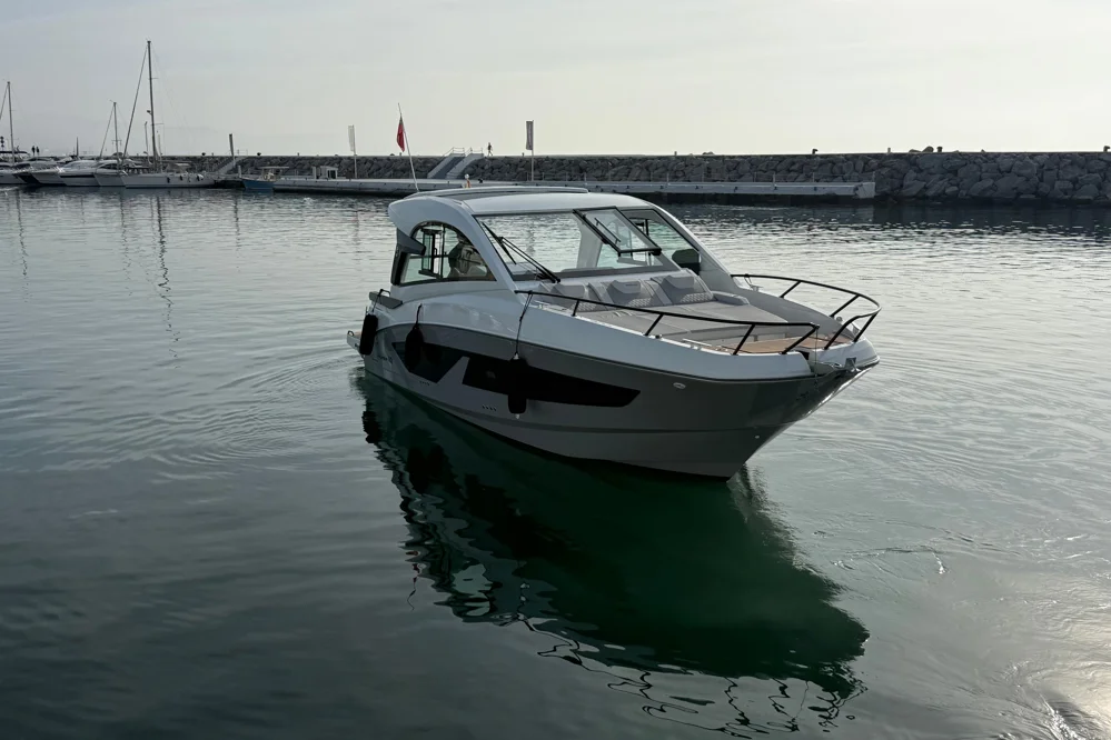 BoatPhoto.alt