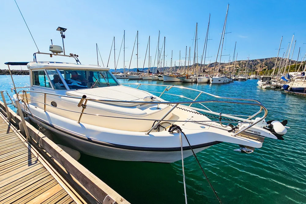 BoatPhoto.coverAlt