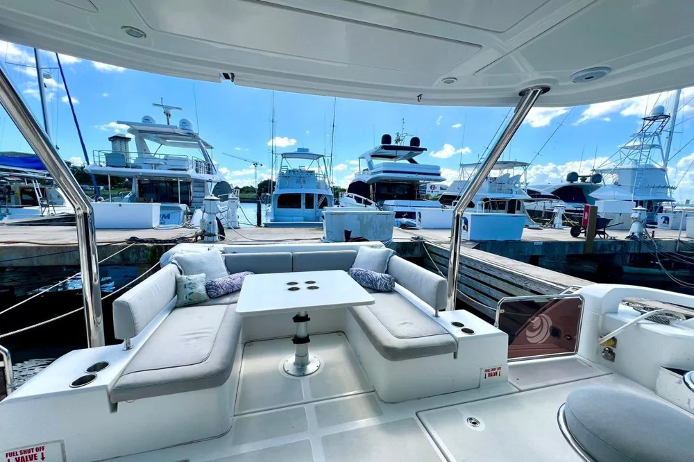 BoatPhoto.alt