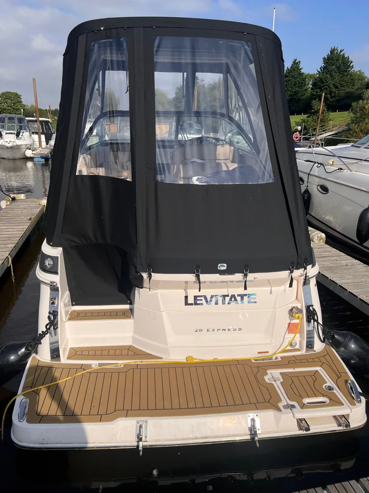BoatPhoto.alt