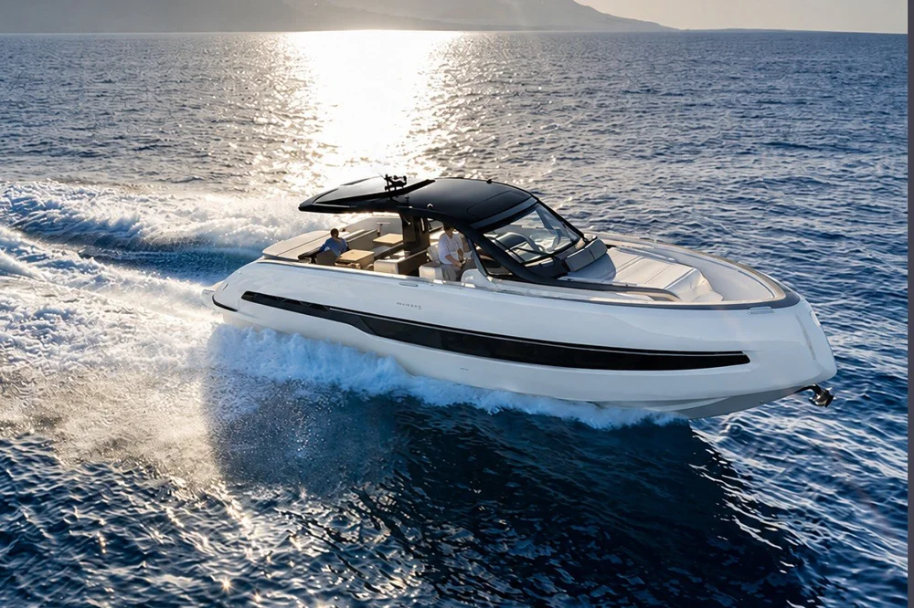 BoatPhoto.coverAlt