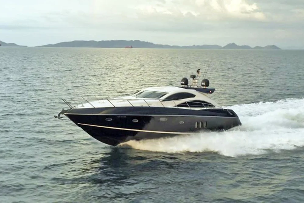BoatPhoto.coverAlt