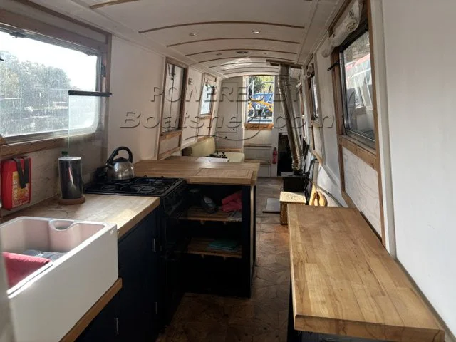 BoatPhoto.alt