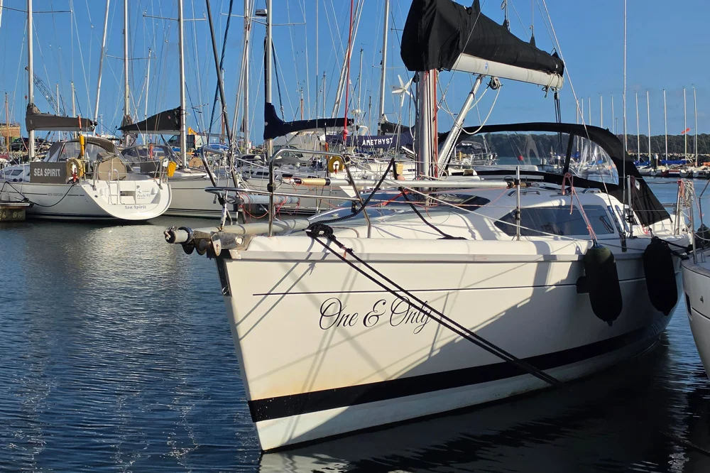 BoatPhoto.coverAlt