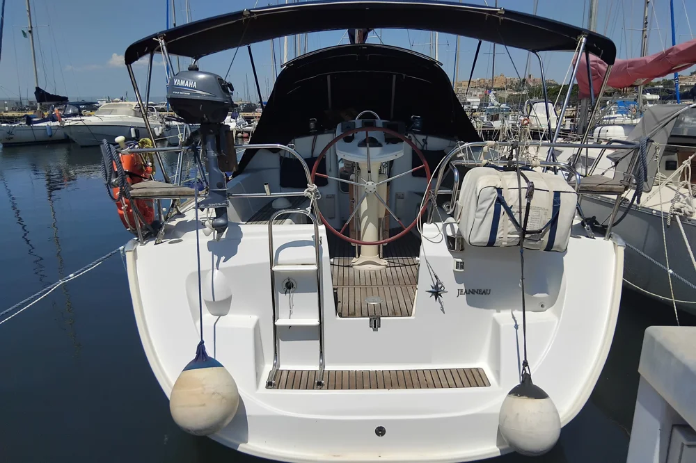 BoatPhoto.alt