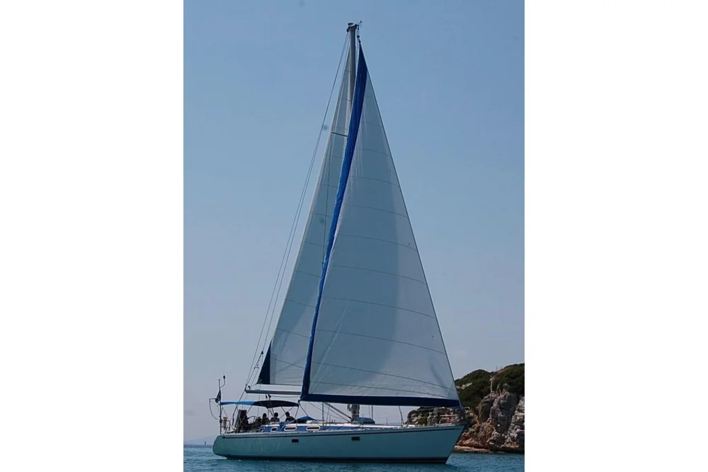 BoatPhoto.coverAlt