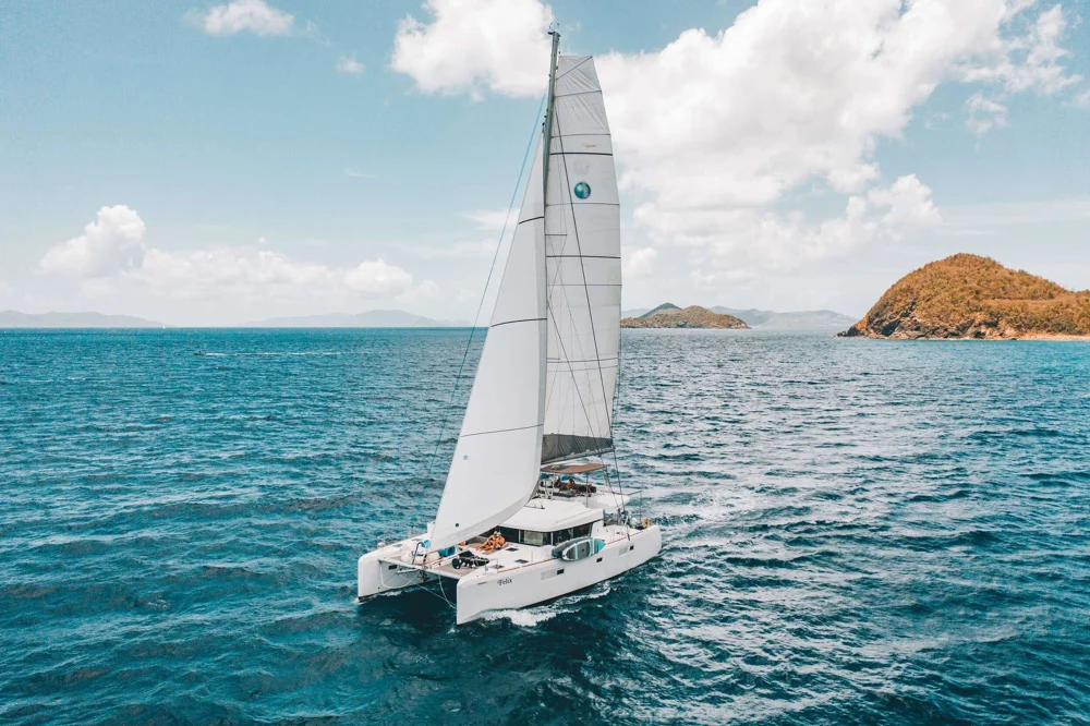 BoatPhoto.coverAlt