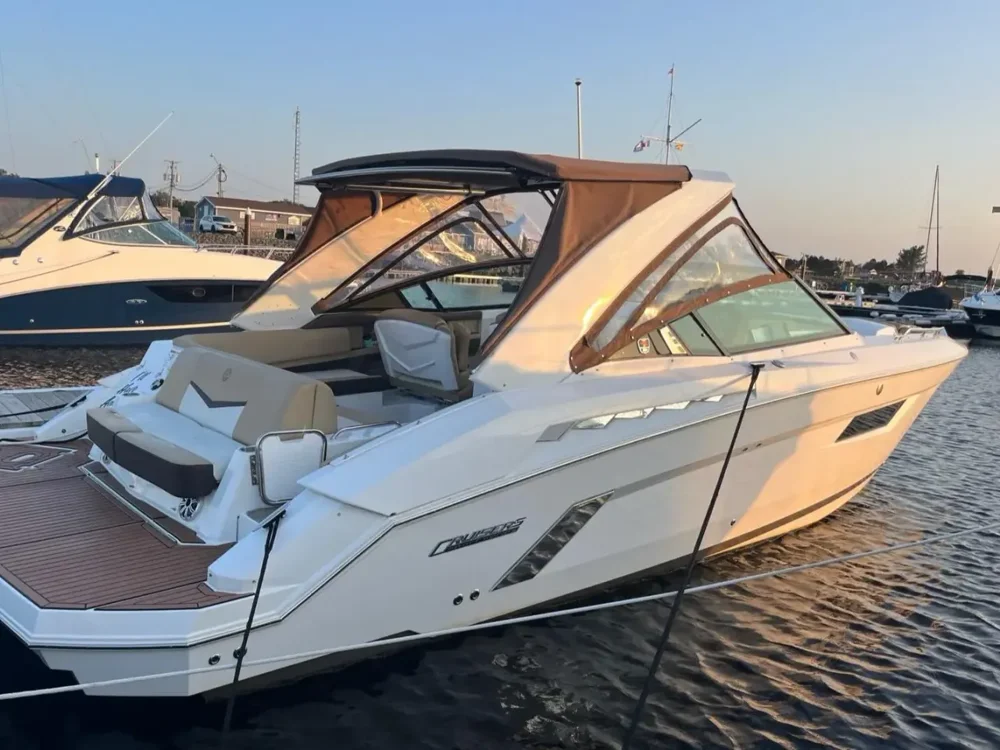 BoatPhoto.alt