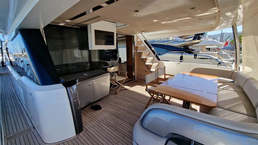 BoatPhoto.alt