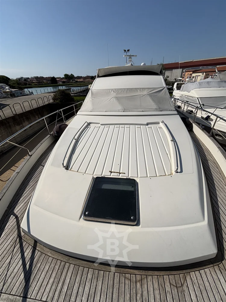 BoatPhoto.alt