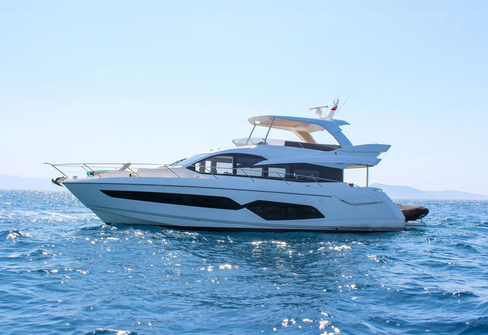 BoatPhoto.coverAlt