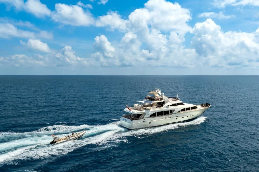 BoatPhoto.alt